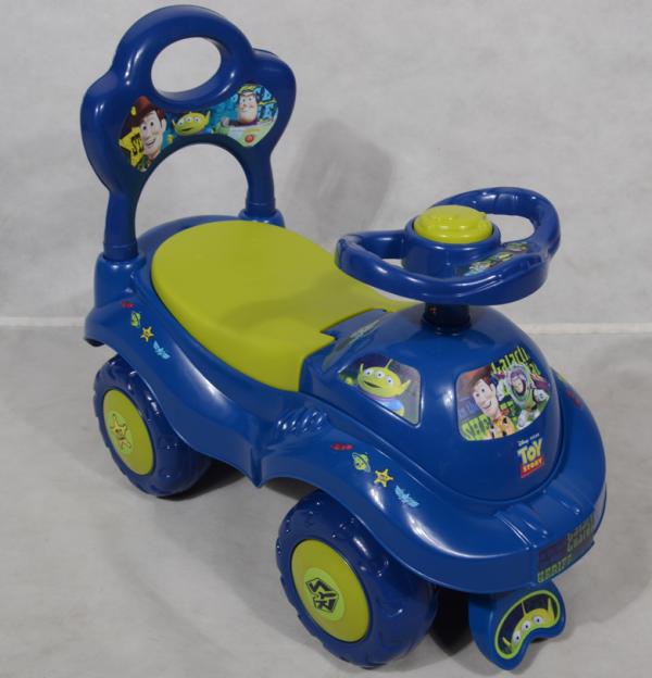 Carro Montable Disney Pixar Toy Story 3a+
