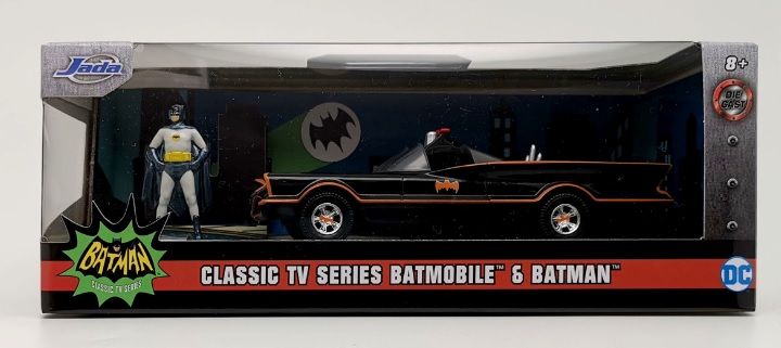 Batimóvil Classic TV Series 1966 1:32 con Figura 8a+