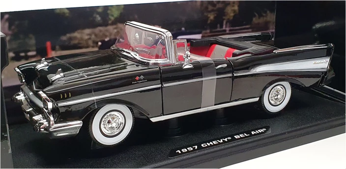 Carro 1:18 Chevy Bel Air 1957 James Bond DR.NO 14a+