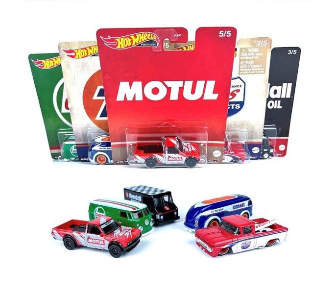 Hot Wheels - Carro  Premium Surt/5 Coleccìon Mattel 3a+